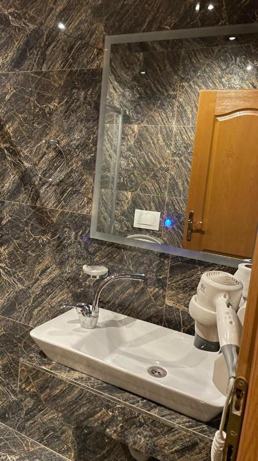 Hotel Emka Tetovo Kültér fotó