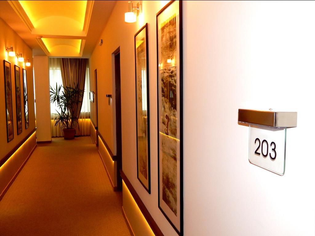 Hotel Emka Tetovo Kültér fotó
