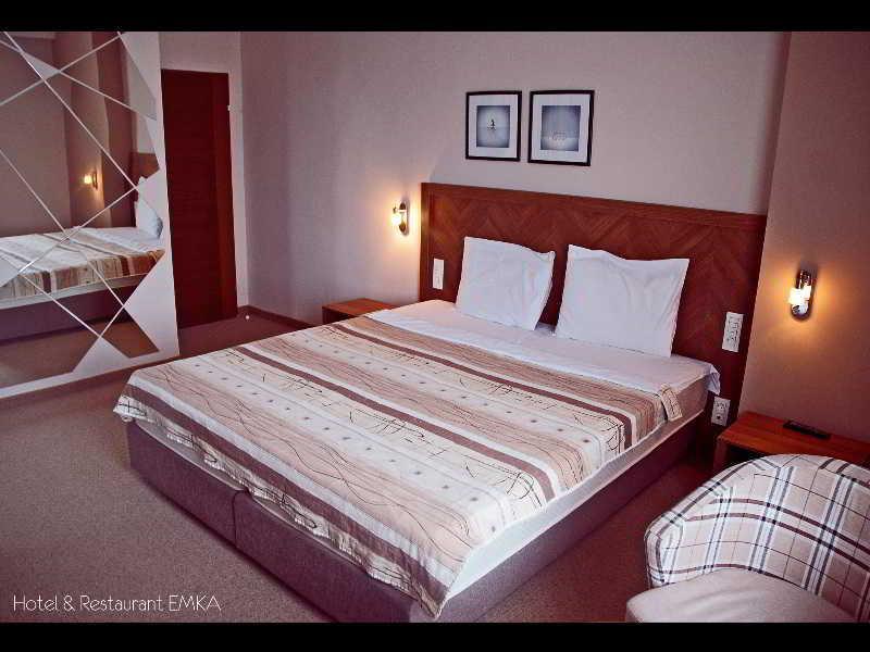 Hotel Emka Tetovo Kültér fotó