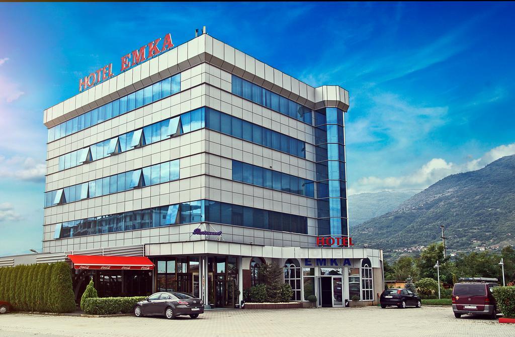 Hotel Emka Tetovo Kültér fotó