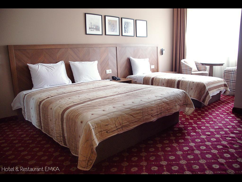Hotel Emka Tetovo Kültér fotó